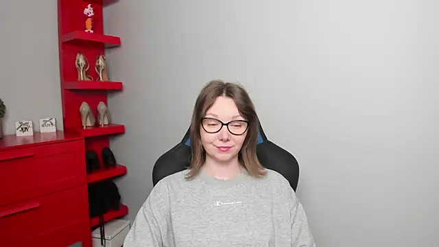 Cookie zoe online show from 04-24-26, 05:31