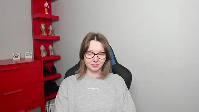 Cookie zoe online show from 03-25-26, 06:35