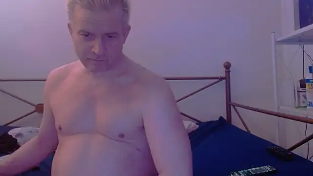 Snapshot of Dragonnyc@xh chatting on 03-16-25, 08:32 Dragonnycxh online show from 03-16-25, 08:32