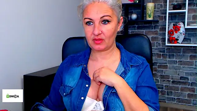 angel devil milf online show from 11-28-25, 12:05