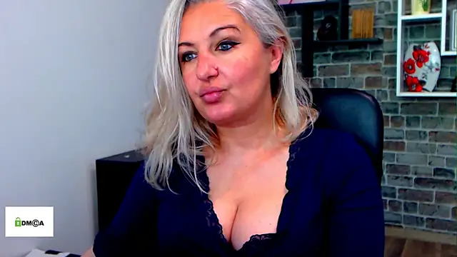 angel devil milf online show from 05-07-26, 11:24