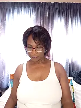 Hotgrannyx online show from 04-26-26, 11:18