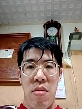 Snapshot of o0-69o chatting on 06-25-26, 01:27 o0-69o online show from 06-25-26, 01:27