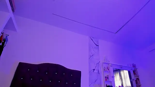 alysson 18 online show from 03-19-26, 01:55