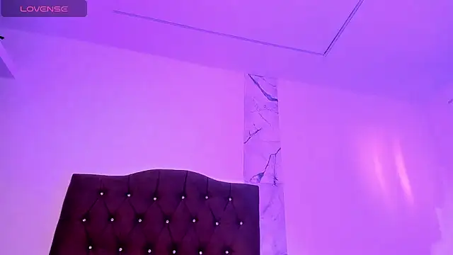 alysson 18 online show from 11-07-25, 01:15