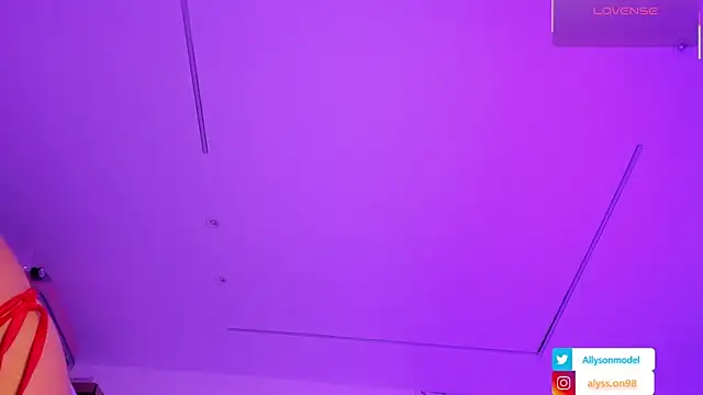alysson 18 online show from 05-19-26, 01:29