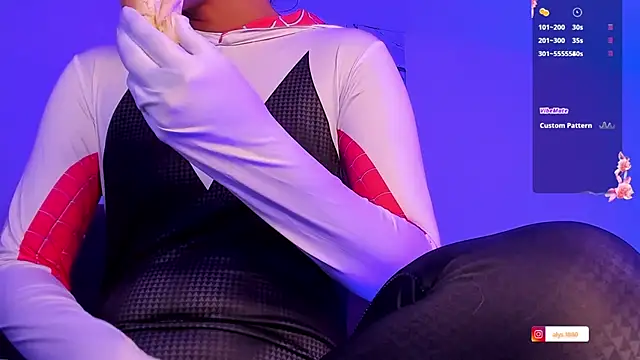 alysson 18 online show from 11-08-25, 01:14