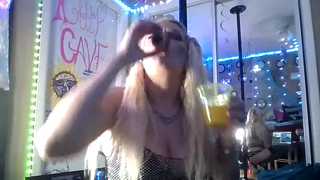 marilyn420 online show from 05-03-26, 04:50