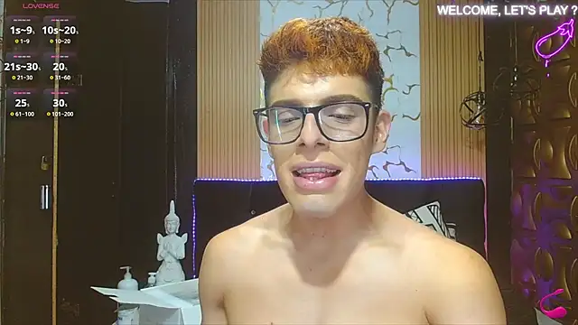 Snapshot of angel_sexyevil chatting on 10-04-25, 12:39 angel sexyevil online show from 10-04-25, 12:39