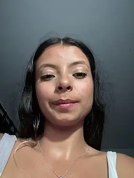 Snapshot of RsellAmb chatting on 02-23-25, 03:35 RsellAmb online show from 02-23-25, 03:35