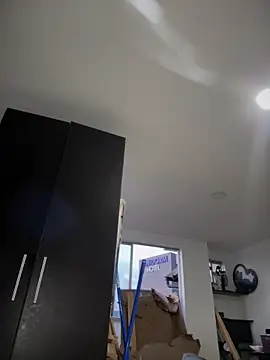 Snapshot of RsellAmb chatting on 03-08-25, 11:18 RsellAmb online show from 03-08-25, 11:18