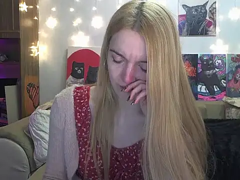 SecretSophia online show from 03-22-25, 02:05