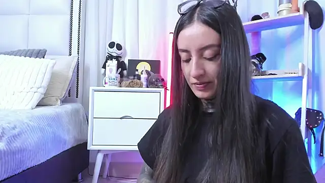 Snapshot of SAMANTHA_DM chatting on 09-23-25, 01:51 SAMANTHA DM online show from 09-23-25, 01:51