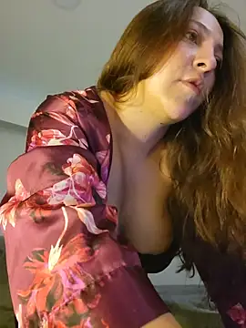 VickyHoult online show from 11-04-25, 10:24