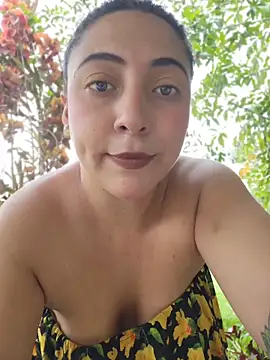 VickyHoult online show from 03-31-26, 07:05