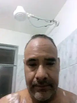 Snapshot of PhillDrake11 chatting on 11-01-25, 04:19 PhillDrake11 online show from 11-01-25, 04:19