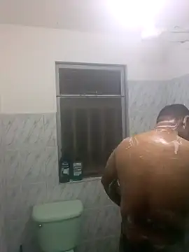 Snapshot of PhillDrake11 chatting on 10-09-25, 05:19 PhillDrake11 online show from 10-09-25, 05:19