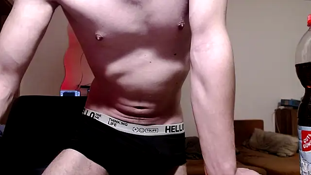 sexymann92 online show from 12-13-25, 08:04