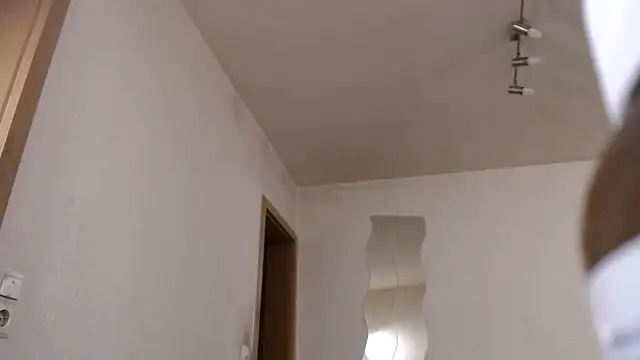 sexymann92 online show from 10-29-25, 07:46