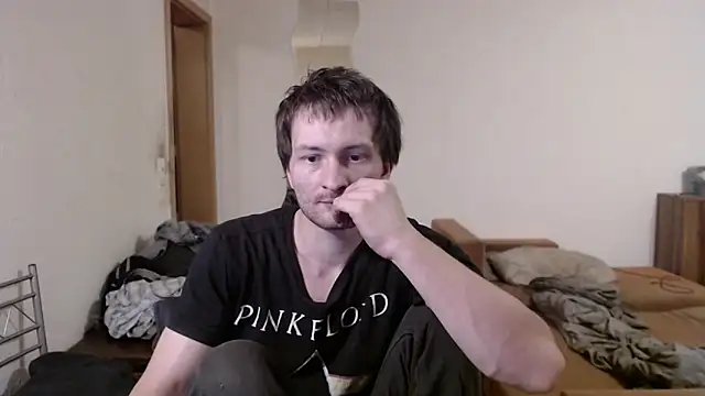 sexymann92 online show from 10-26-25, 08:42