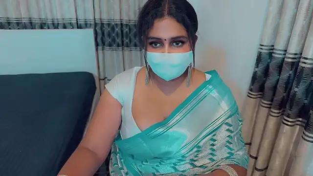 SonY CaM online show from 10-28-25, 05:12