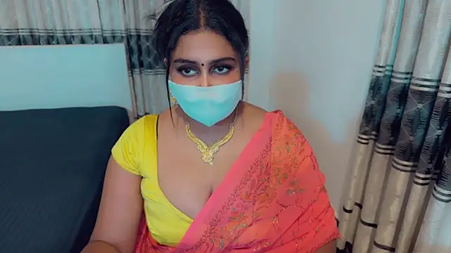 Snapshot of SonY_CaM chatting on 09-24-25, 05:08 SonY CaM online show from 09-24-25, 05:08