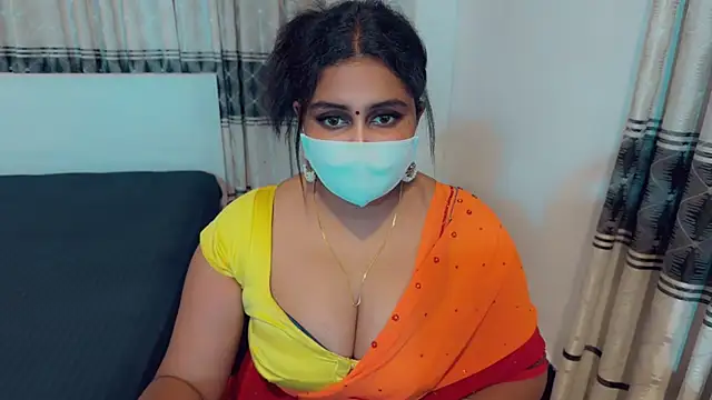 Snapshot of SonY_CaM chatting on 09-10-25, 05:12 SonY CaM online show from 09-10-25, 05:12