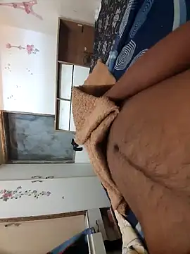 raji9290 online show from 02-17-25, 07:01