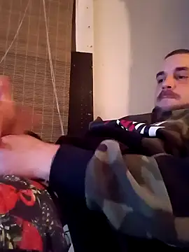 Snapshot of Jewfish420 chatting on 01-03-25, 11:35 Jewfish420 online show from 01-03-25, 11:35