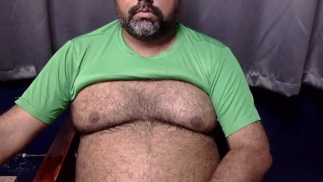 hairysubcub 70 online show from 07-10-26, 04:23