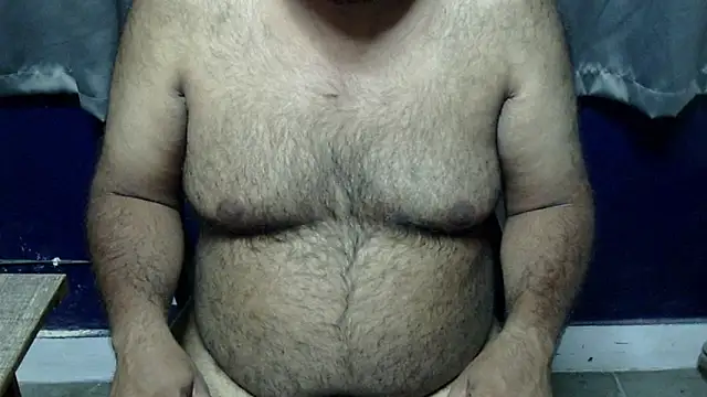 hairysubcub 70 online show from 05-17-26, 06:19