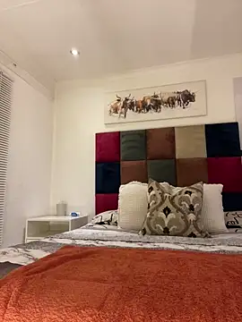 sexyTHANDO online show from 09-24-25, 08:15