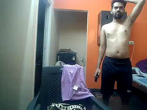 arhan3043 online show from 10-28-25, 06:51