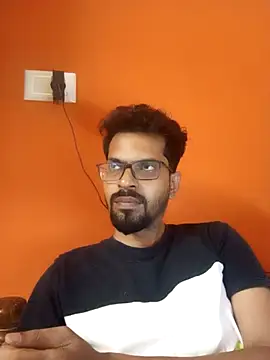 arhan3043 online show from 10-24-25, 11:09