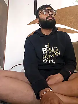 Snapshot of love4shownude chatting on 01-18-25, 03:42 love4shownude online show from 01-18-25, 03:42