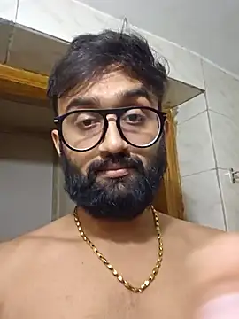 Snapshot of love4shownude chatting on 01-12-25, 04:18 love4shownude online show from 01-12-25, 04:18