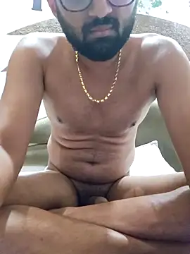 love4shownude online show from 03-11-26, 06:24