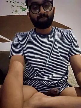 Snapshot of love4shownude chatting on 01-12-26, 06:04 love4shownude online show from 01-12-26, 06:04