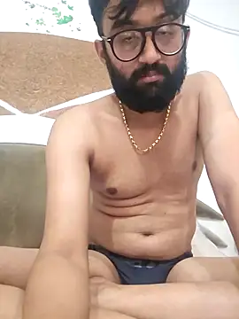 Snapshot of love4shownude chatting on 01-19-25, 07:25 love4shownude online show from 01-19-25, 07:25