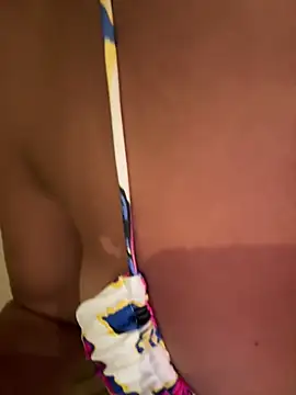 Snapshot of giagia96 chatting on 02-27-25, 07:30 giagia96 online show from 02-27-25, 07:30