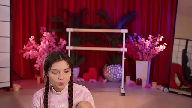 KittyCaitlin online show from 03-22-25, 07:53
