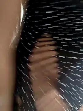 Snapshot of NeydeHotWife chatting on 02-24-25, 08:03 NeydeHotWife online show from 02-24-25, 08:03