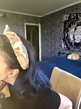 LazyTanukii online show from 06-26-26, 07:03