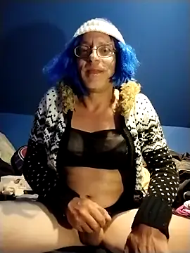 Snapshot of MirthildaVenza chatting on 10-12-25, 07:10 MirthildaVenza online show from 10-12-25, 07:10