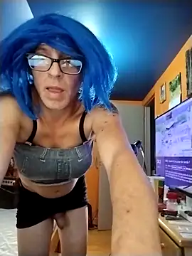 Snapshot of MirthildaVenza chatting on 10-30-25, 06:16 MirthildaVenza online show from 10-30-25, 06:16