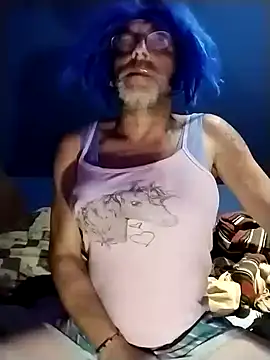 Snapshot of MirthildaVenza chatting on 10-03-25, 09:00 MirthildaVenza online show from 10-03-25, 09:00