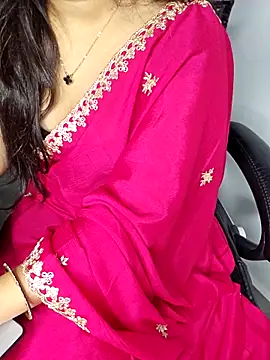 aliyaah singh online show from 04-15-26, 06:23