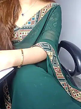 aliyaah singh online show from 01-05-25, 10:08