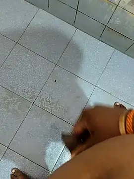 dinesh682 online show from 11-02-25, 12:48