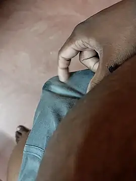 dinesh682 online show from 04-04-26, 06:42